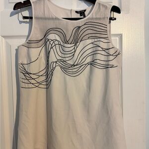 NIC+ZOE Cream Sleeveless Top Cream with Black